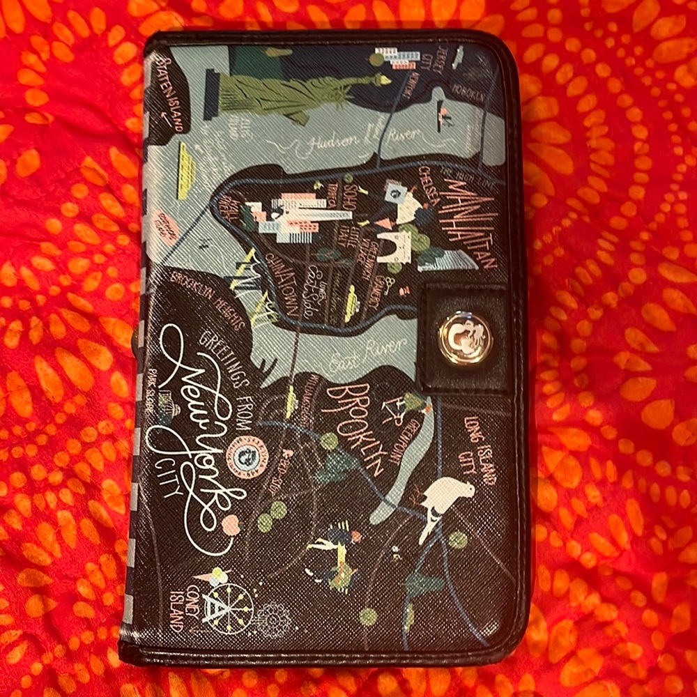 Spartina 449 Maps New York Travel Clutch Wallet